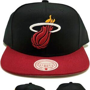 Mitchell & Ness Miami Heat Core Basic Black/Red Adjustable Snapback Hat Cap New